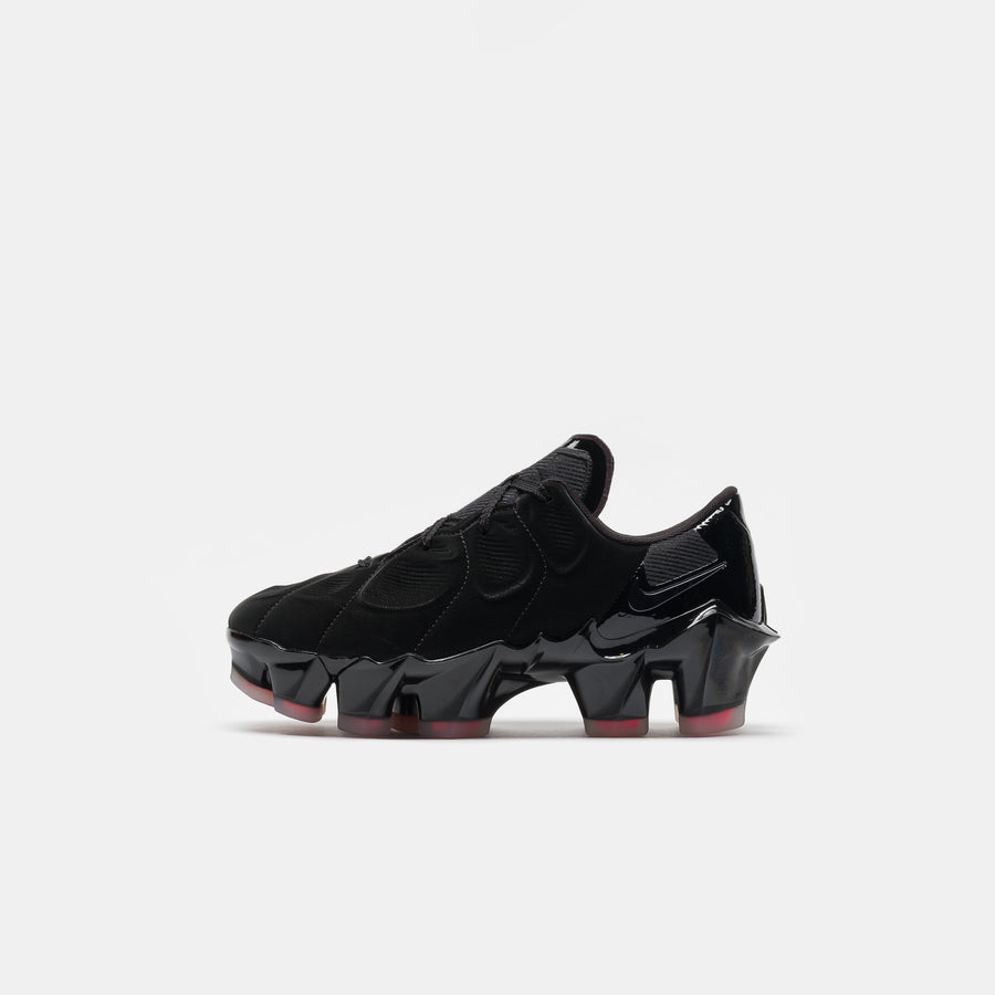 First Sight Mirage Sneaker in Black/Black/Flash Crimson
