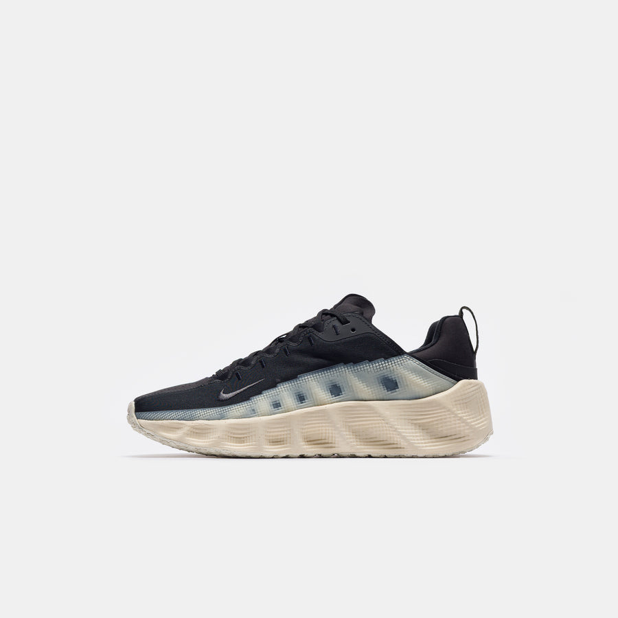 Ava Rover Sneaker in Black/Anthracite/Sequoia