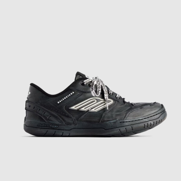 HAMPTONS WORN-OUT SNEAKER