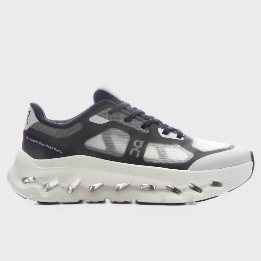 Women’s Cloudtilt Remix – Black/Ivory
