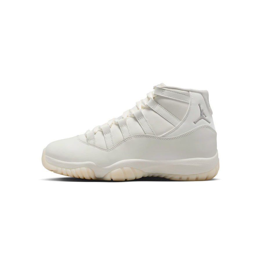 Air Jordan 11 Womens Retro “Pearl” Shoes