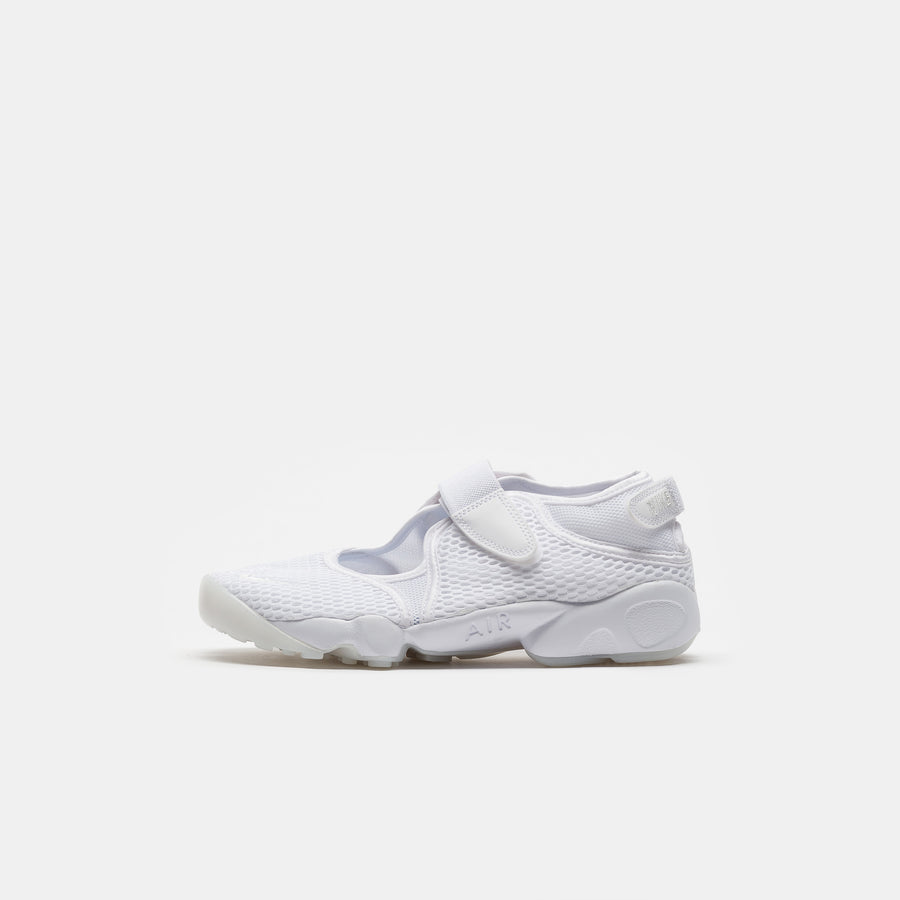 Air Rift Breathe Sneaker in White/Pure Platinum