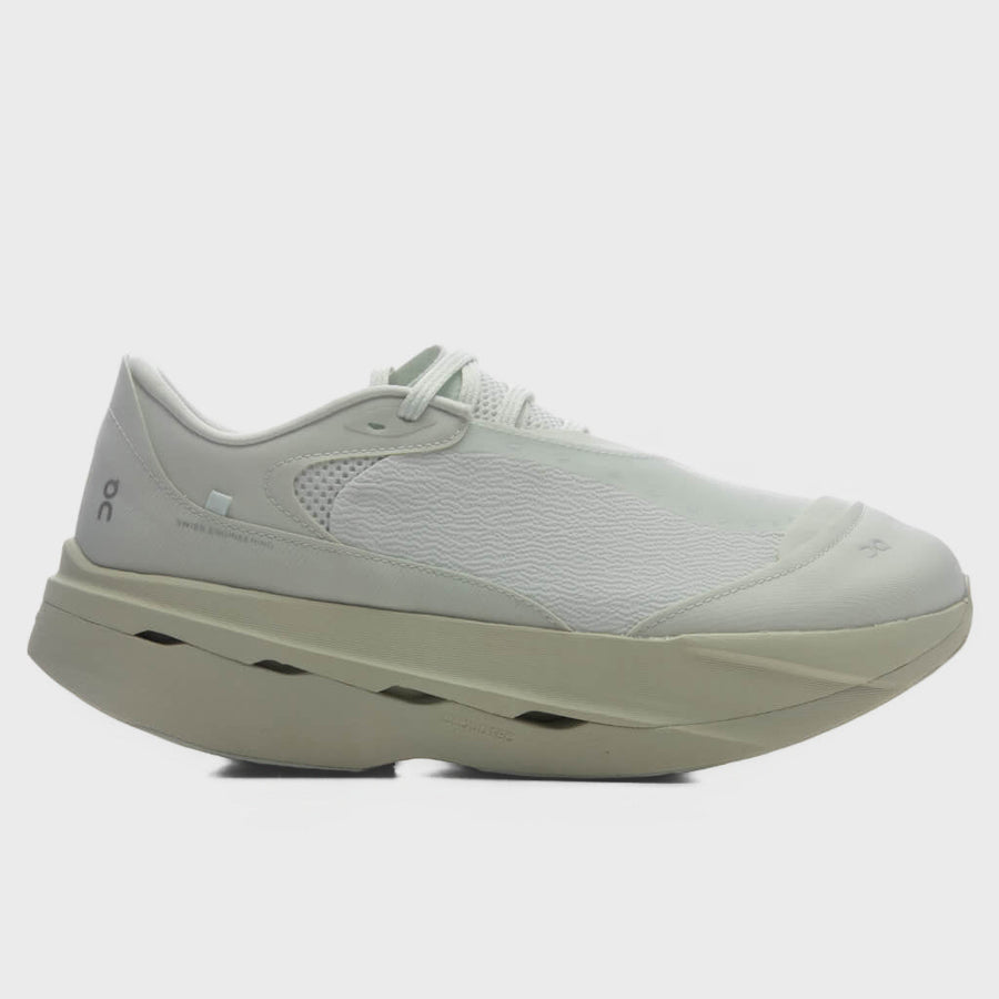 On x PAF Cloudboom Volt – White/Gale