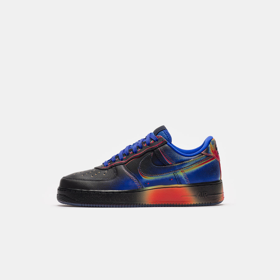 Air Force 1 Low Retro Sneaker in Black/Racer Blue/Volt Ice/Bright Crimson