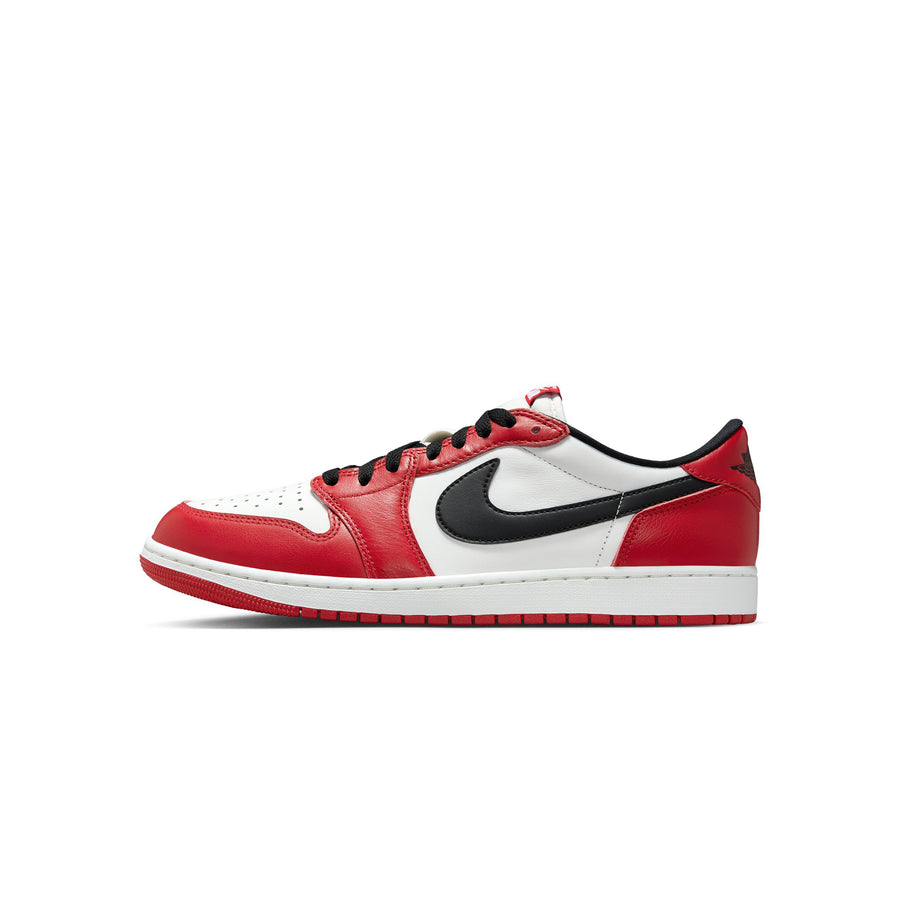 Air Jordan 1 Mens Retro Low ” Chicago” Shoes